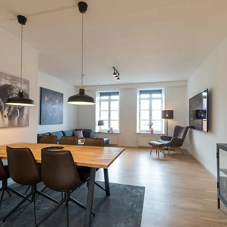 Center Penthouse Appart hôtel Sønderborg